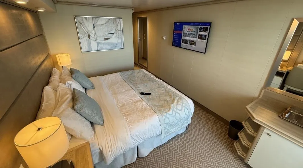 Discovery Princess-2