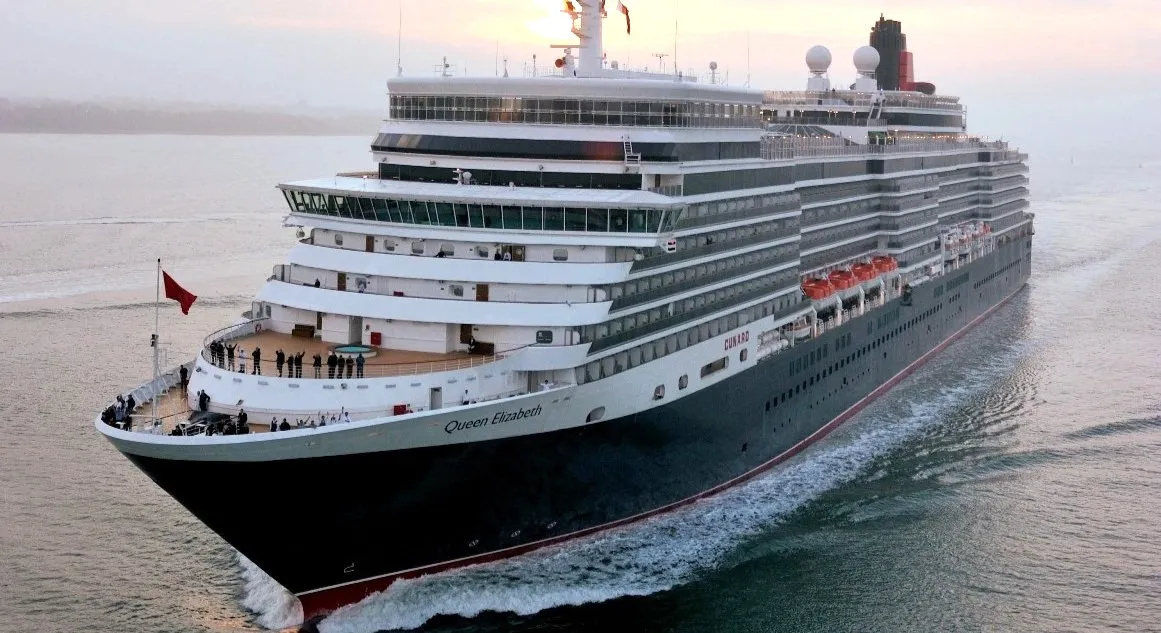 Queen Elizabeth-7