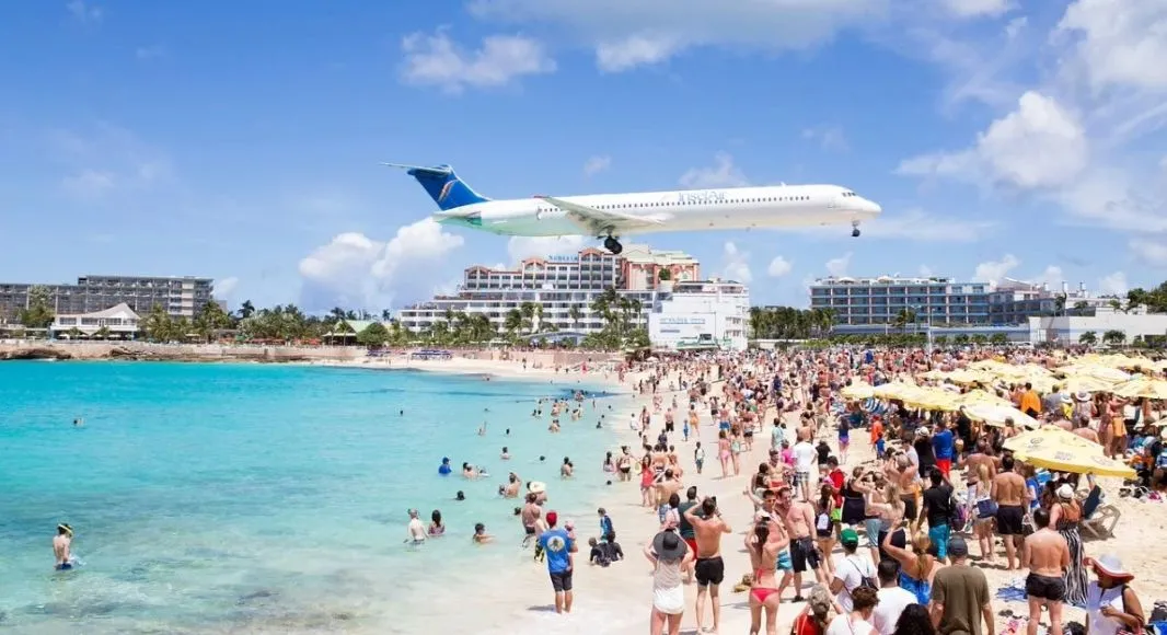  Eastern Caribbean with Icon of the Seas II (Fly & Cruise)-3